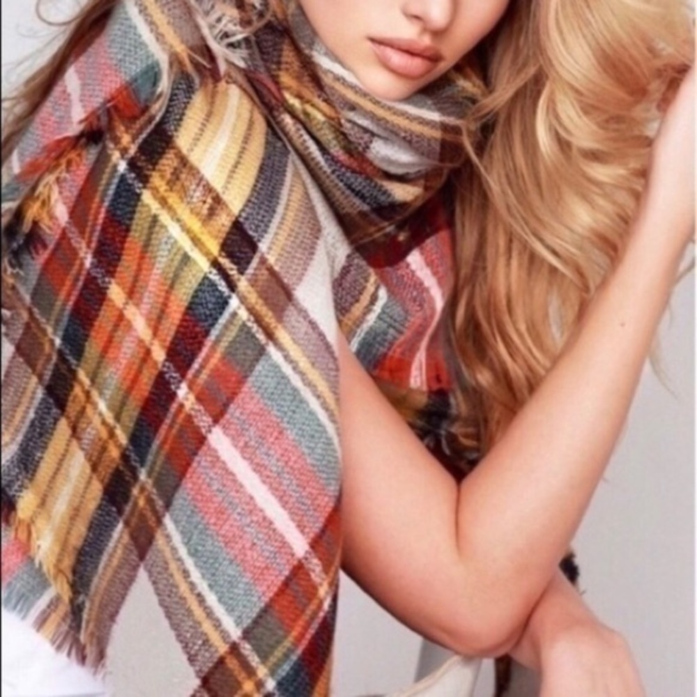 Macchia di Ruggine Mustard Plaid Oversized blanket/scarf, NWOT!